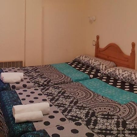 Hostal El Busto Теруэль Экстерьер фото