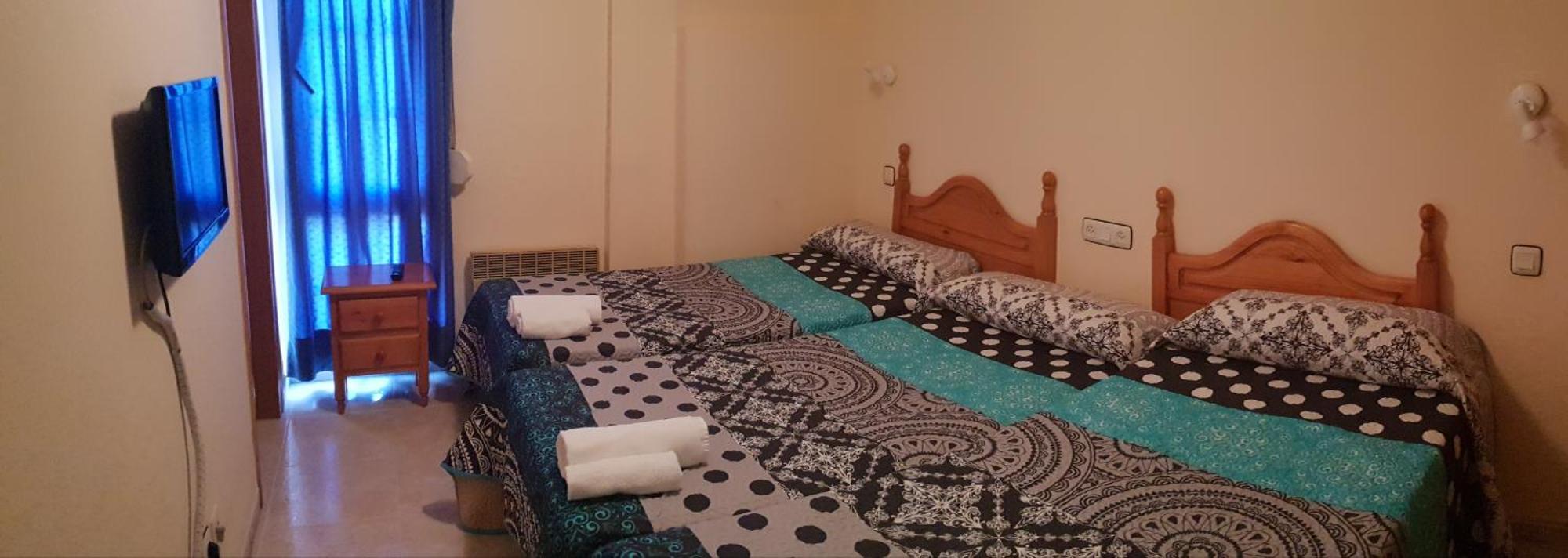 Hostal El Busto Теруэль Экстерьер фото