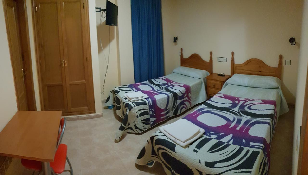 Hostal El Busto Теруэль Экстерьер фото